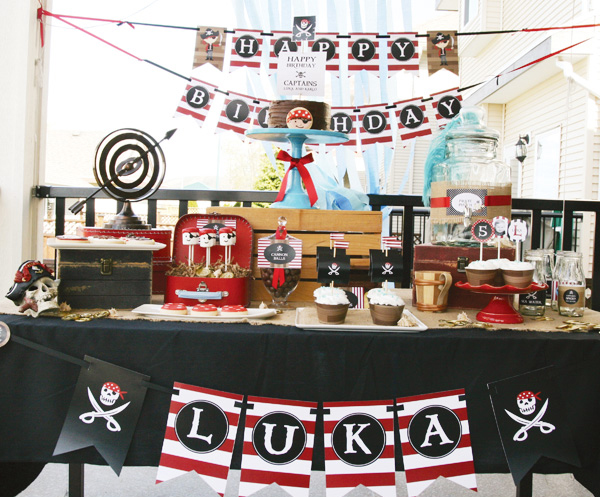 Pirate Party dessert table